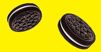A AÇÃO MAIS BEM-SUCEDIDA DE MARKETING EM TEMPO REAL OCORREU NA FINAL DO SUPER BOWL, EM 2013, NOS ESTADOS UNIDOS. UMA IMAGEM DA MARCA DE BISCOITOS OREO SOMOU 525 MILHÕES DE VISUALIZAÇÕES NO FACEBOOK E NO TWITTER