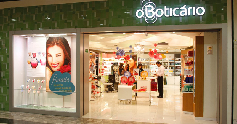 1º) O Boticário (rede de perfumes e cosméticos - 3.750 unidades): investimento inicial: a partir de R$ 250 mil (inclui capital de giro, taxa de franquia e custos de instalação); faturamento médio mensal, R$ 70 mil; lucro médio mensal, 9% (R$ 6.300); prazo de retorno do investimento, a partir de 18 meses (dados fornecidos pela empresa). (Foto: Divulgação)